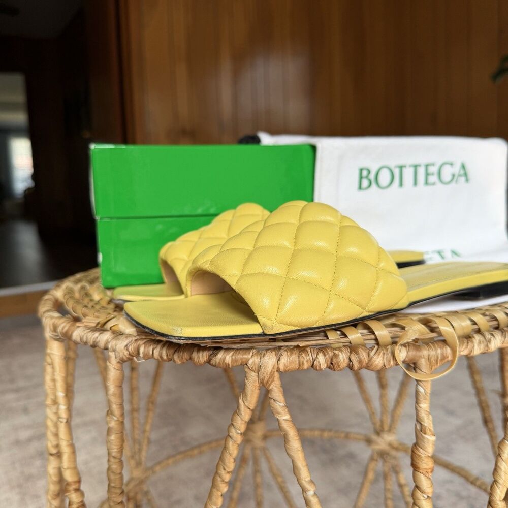 Bottega Veneta Padded Flat Slides Pear Yellow Quilted Leather Sandal EU 39 US 9 - Picture 6 of 16